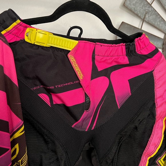 O’Neil Riding Set - Picture 4 of 4